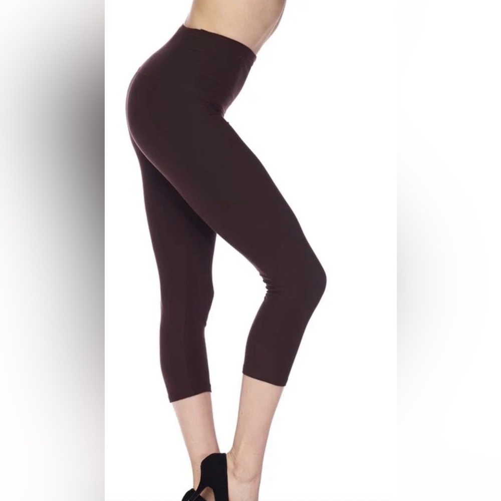 Brittany Brown CapriLeggings